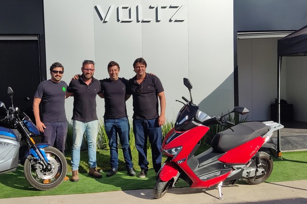 Inovação e tecnologia: Voltz instala revenda de motos elétricas em Patos de Minas