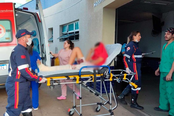 Adolescente é socorrido após ser baleado no bairro Coração Eucarístico