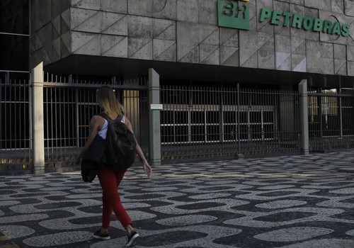 Petrobras diz que pode reduzir impacto da alta do petróleo no Brasil