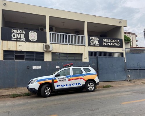 Filho agride o próprio pai enquanto ele dormia e é preso em flagrante em Patos de Minas