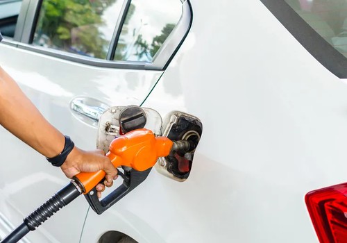 Minas Gerais adere a subsídio federal e preço do diesel pode cair até R$ 1,20 no Estado