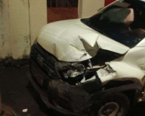 Motorista é preso após bater na traseira de carro estacionado em Patos de Minas