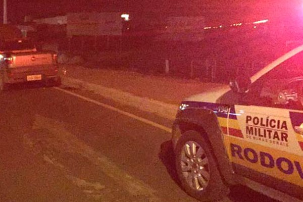 Durante operação, Polícia Militar apreende veículo clonado na BR354 em Patos de Minas