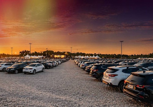 Estacionamento Patos oferece comodidade, segurança e acesso facilitado para a FENAMILHO 2026