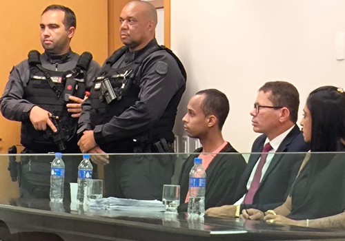 Padrasto que jogou enteado do 5° andar é condenado a mais de 21 anos em Patos de Minas