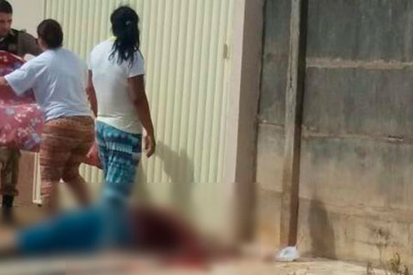 Idosa é morta com golpe de foice após desentendimento com vizinho no distrito de Chaves