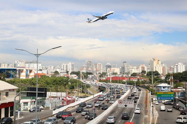 Demanda por voos domésticos tem queda de 2,5% no Brasil em maio