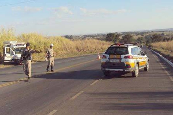 Operação Ano Novo reforça a segurança nas estradas para conter acidentes e mortes