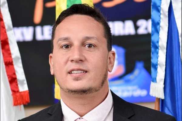 Vereador de São Gotardo tem mandato cassado após condenação por ameaça e porte ilegal de arma