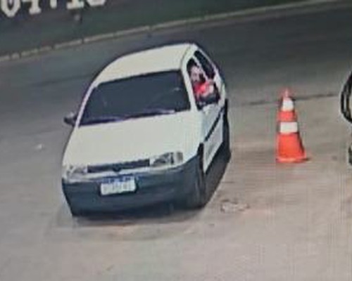 Dupla faz 15 compras com cartão de crédito furtado em Patos de Minas e acaba presa