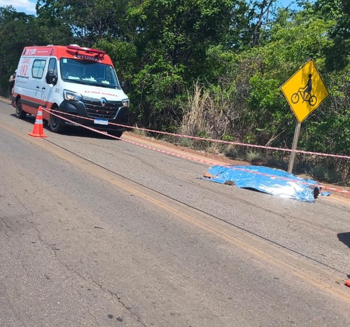 Ciclista de 44 anos morre após bicicleta elétrica ser atingida por carro na MG-202