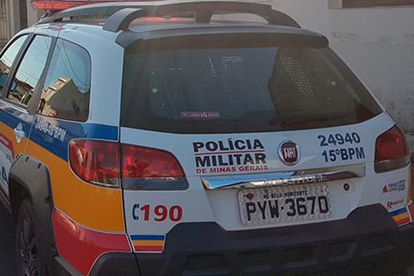 Auxiliar de serviços de 69 anos perde R$1 mil em golpe da filha sequestrada em Patos de Minas