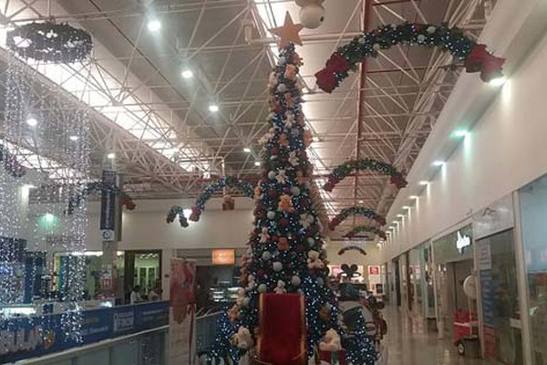 Pátio Central Shopping se enfeita com bela decoração para chegada do Papai Noel neste domingo