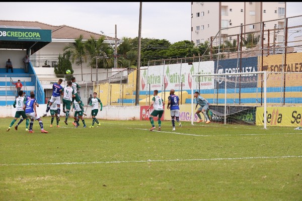 Veja os gols da vitória da URT sobre a Caldense; Trovão Azul segue vivo no Brasileiro da Série D