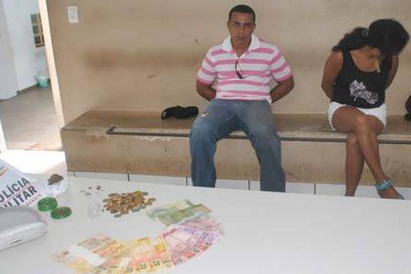 PM prende casal que estava na ilha da Lagoa Grande com droga e pedras preciosas