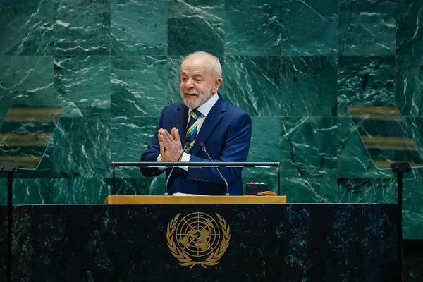 Defesa da democracia e metas da COP30 encerram agenda de Lula nos EUA