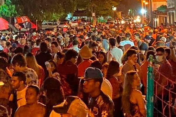 Cerca de mil pessoas promovem aglomeração e PM precisa de apoio em Lagoa Formosa