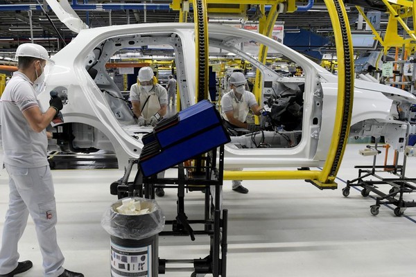 Em 2024, taxa de inovação das empresas brasileiras chegou a 64,4%