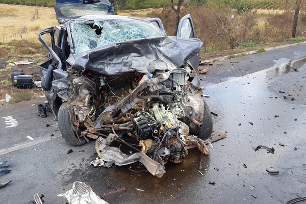 Motorista de 26 anos morre após gravíssimo acidente na BR 365, próximo a Patrocínio