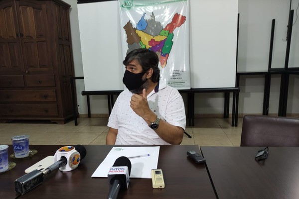 Presidente da AMAPAR explica decisão dos prefeitos da região de flexibilizar restrições