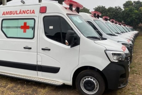 MP denuncia ex-prefeito de Patrocínio, Deiró Marra, e outras 5 pessoas por fraude em compra de ambulâncias
