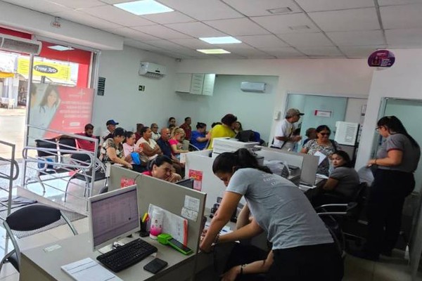 Patenses e toda região estão realizando seus exames médicos e consultas neste Laboratório de Exames, Veja!