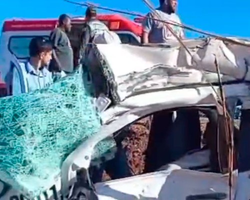 Batida entre carro e caminhão deixa uma pessoa morta e duas feridas, na BR365
