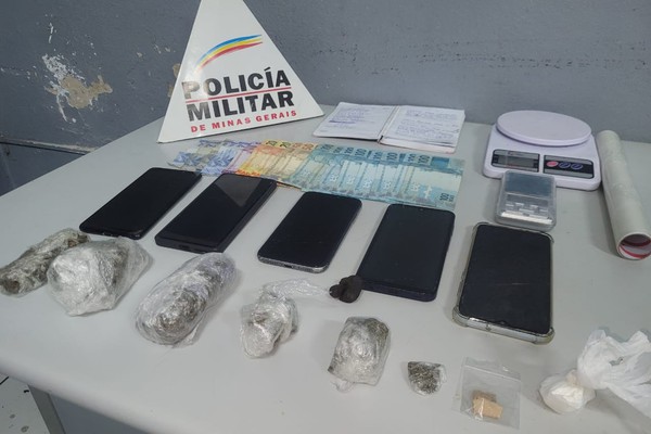 Polícia Militar prende trio e desmonta esquema de “delivery” de drogas em Patos de Minas