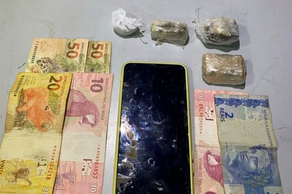 Motoboy acusado de vender drogas por delivery é preso pela Polícia Militar em Patos de Minas
