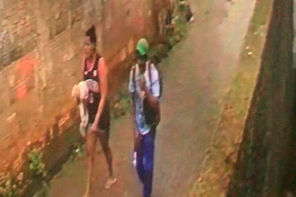 Imagens mostram furto de cadelinha de estimação e dona pede ajuda em Patos de Minas