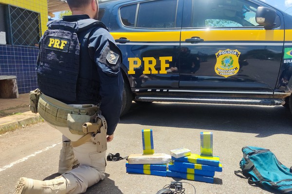 Foragido da Justiça é preso pela PRF com tornozeleira rompida e 10 tabletes de maconha, na BR 365