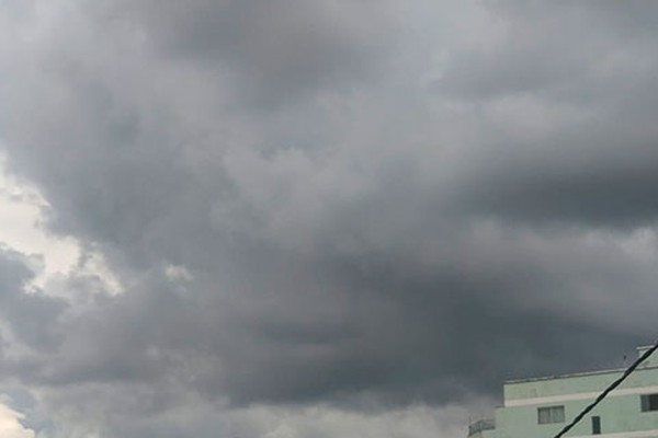 Instituto prevê tempestade na região de Patos de Minas e emite alerta de perigo