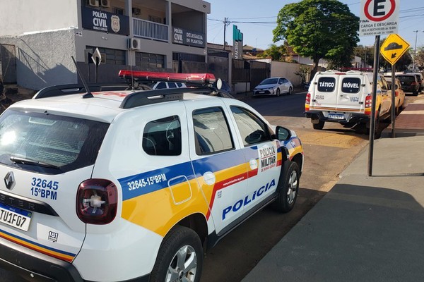 Mulher é presa por agressão ao ex-companheiro e desacato aos policiais em Patos de Minas