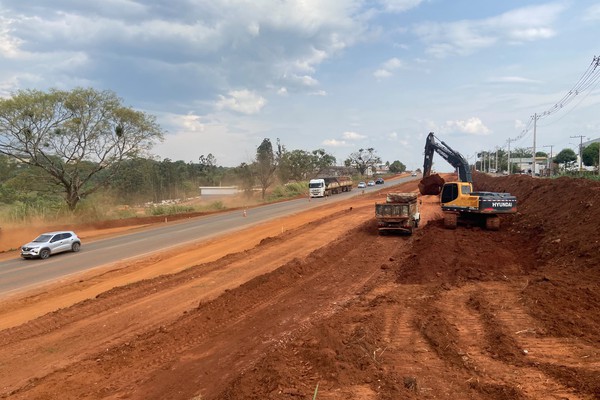 Construção de trevos de acesso na MGC354 avança para dar mais segurança aos motoristas