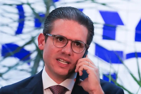 Proposta que acaba com jornada de trabalho 6x1 vai para a CCJ