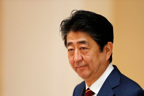 Ex-premiê japonês Shinzo Abe é assassinado a tiros em comício