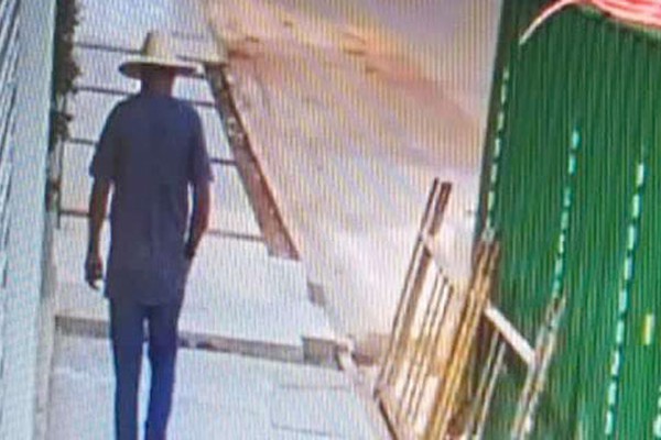 Imagens mostram ladrão furtando caminhonete em plena luz do dia em Lagoa Formosa