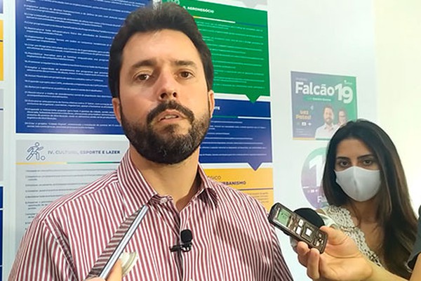 Luiz Eduardo Falcão define equipe de transição com coronel Azevedo como coordenador