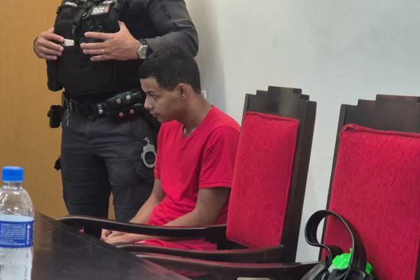 Homem que atacou vítima com facada após cobrança de dívida de R$50,00 é condenado a mais de 10 anos