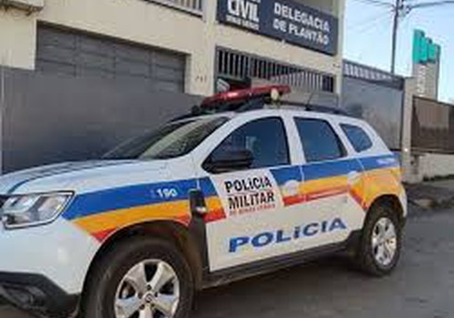 Jovem é preso por furtar totem de propaganda no Renascer Natalino no Centro de Patos de Minas