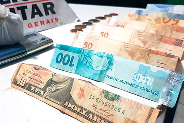 PM encontra tablete de maconha, balança e dinheiro e prende comerciante na avenida Brasil