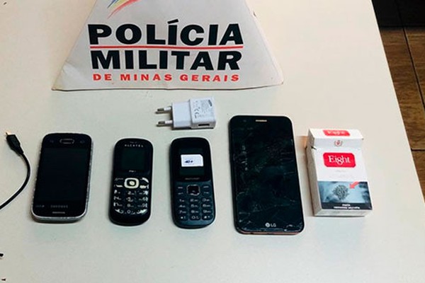 PM prende jovem tentando arremessar celulares para presos do Sistema Prisional de Monte Carmelo