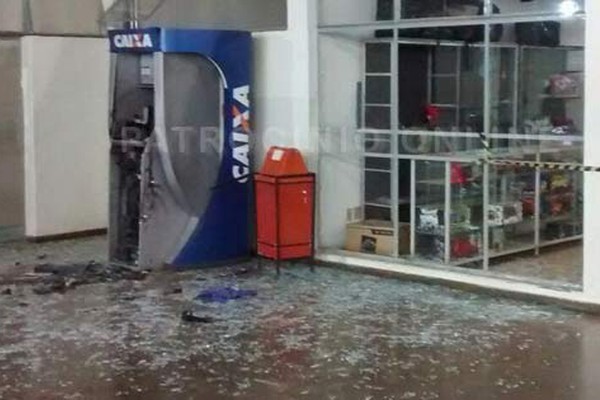 Caixa Eletrônico do Terminal Rodoviário é alvo de assaltantes pela segunda vez