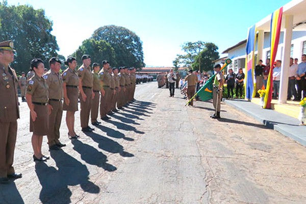Aniversário de 244 anos da Polícia Militar é comemorado com homenagens em Patos de Minas