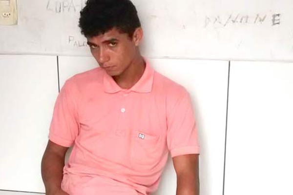 Jovem é preso acusado de vender maconha para adolescente com mandado de internação