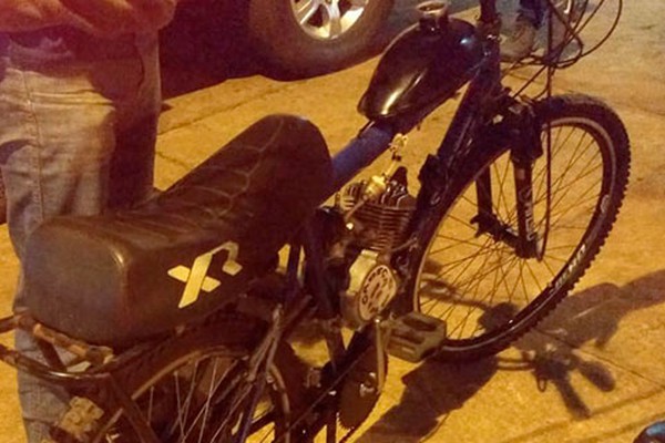 Ação da Polícia Militar coíbe o uso irregular de bicicletas motorizadas em Patos de Minas