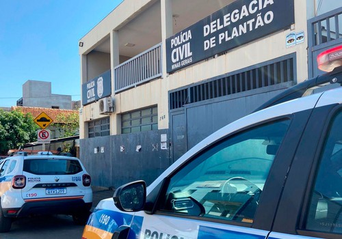 Mulher é presa por dívida de pensão alimentícia por ordem judicial em Patos de Minas