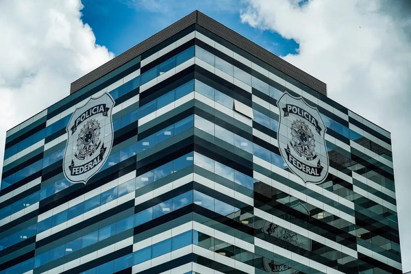 PF cumpre mandados de busca sobre fraude em licitação em São Sebastião