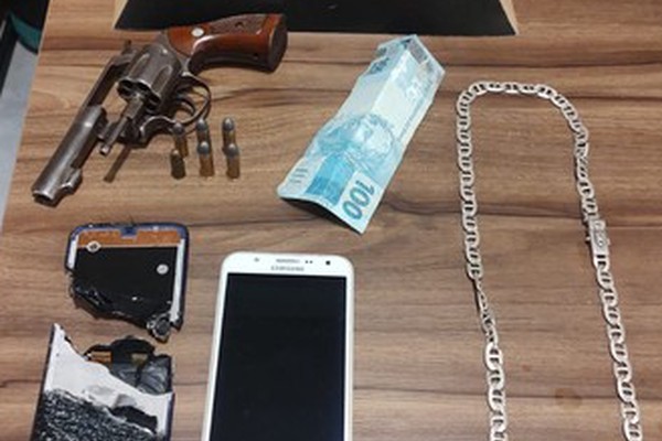 Polícia resgata homem que foi levado para o “Tribunal do Crime” e prende quatro em Carmo do Paranaíba