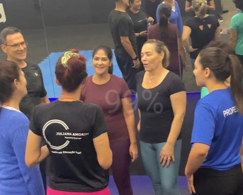 Academias deixam de ser apenas espaço de treino e viram ponto de encontro em Patos de Minas